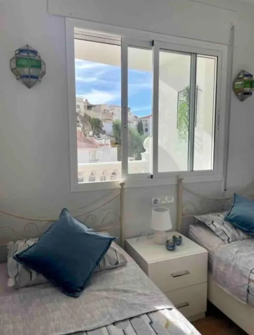 Two Bed Apartment Bella Roco Canillas de Aceituno Spanyolország